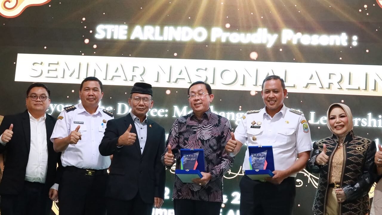 Tri Adhianto Dorong Mahasiswa STIE Arlindo Kuasai Skill dan Teknologi AI