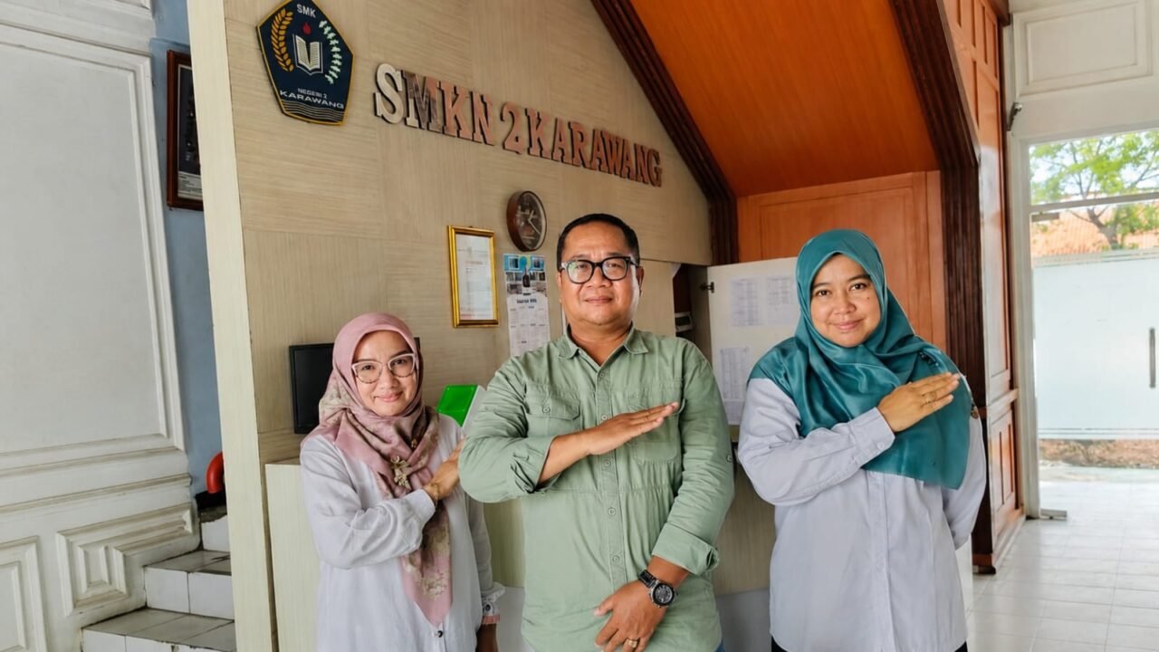 GOKAR Gandeng SMKN 2 Karawang Lewat Program CSR Sahabat Pelajar