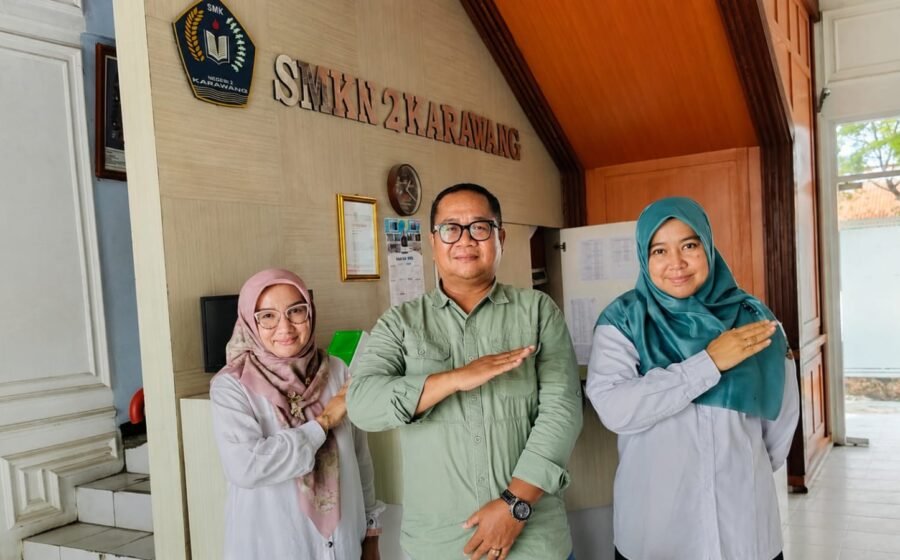 GOKAR Gandeng SMKN 2 Karawang Lewat Program CSR Sahabat Pelajar